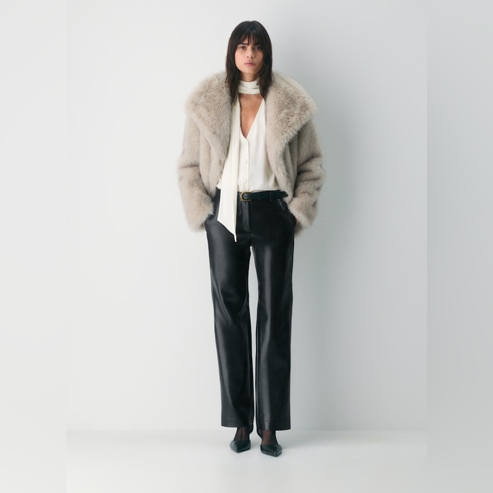 Aritzia Wilfred Dare Pant - Unreal Leather